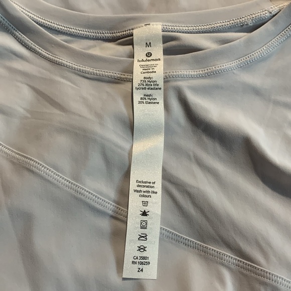 Lululemon Cross the Day Long Sleeve NWT - Picture 5 of 7